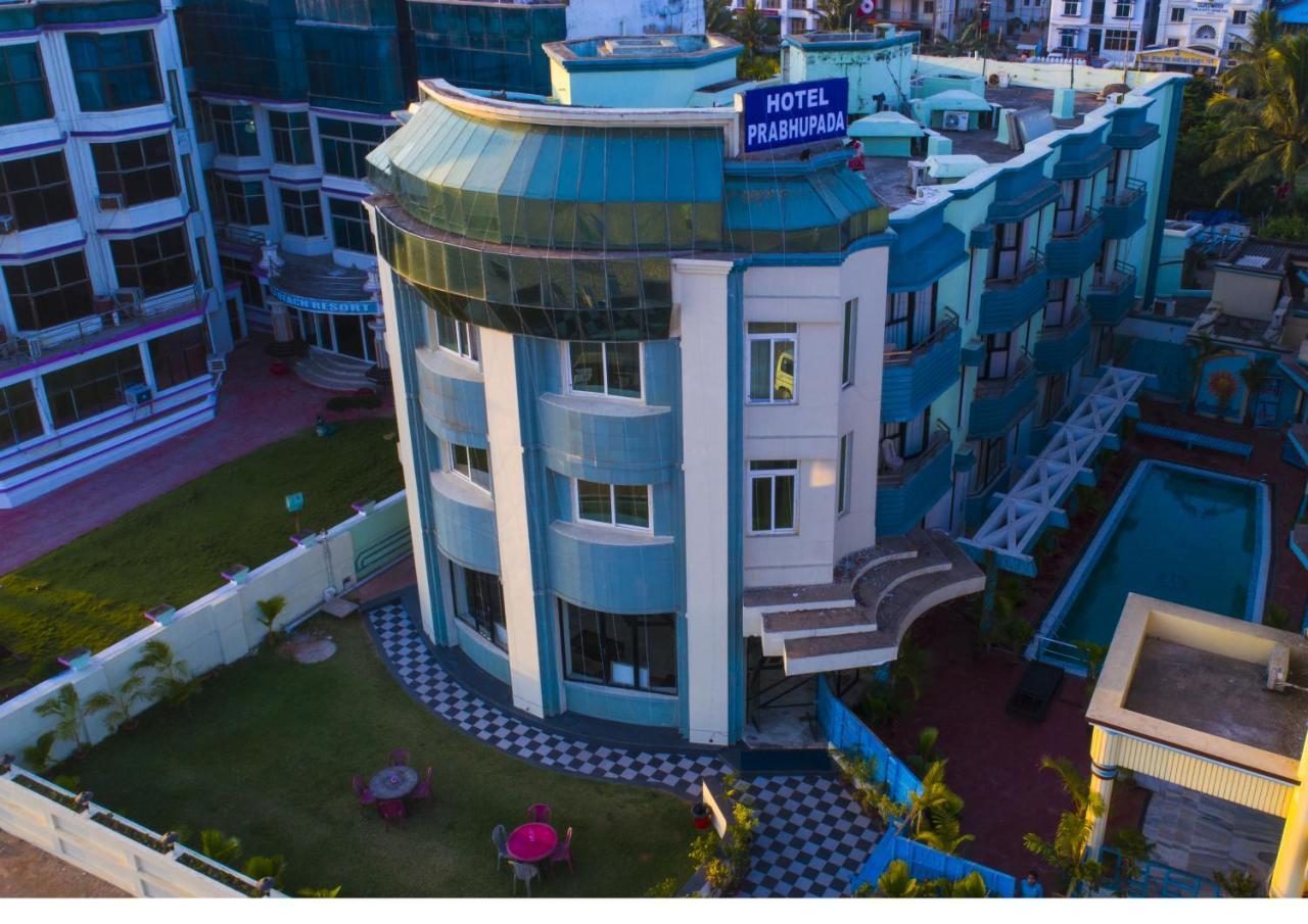Hotel Prabhupada Puri Esterno foto